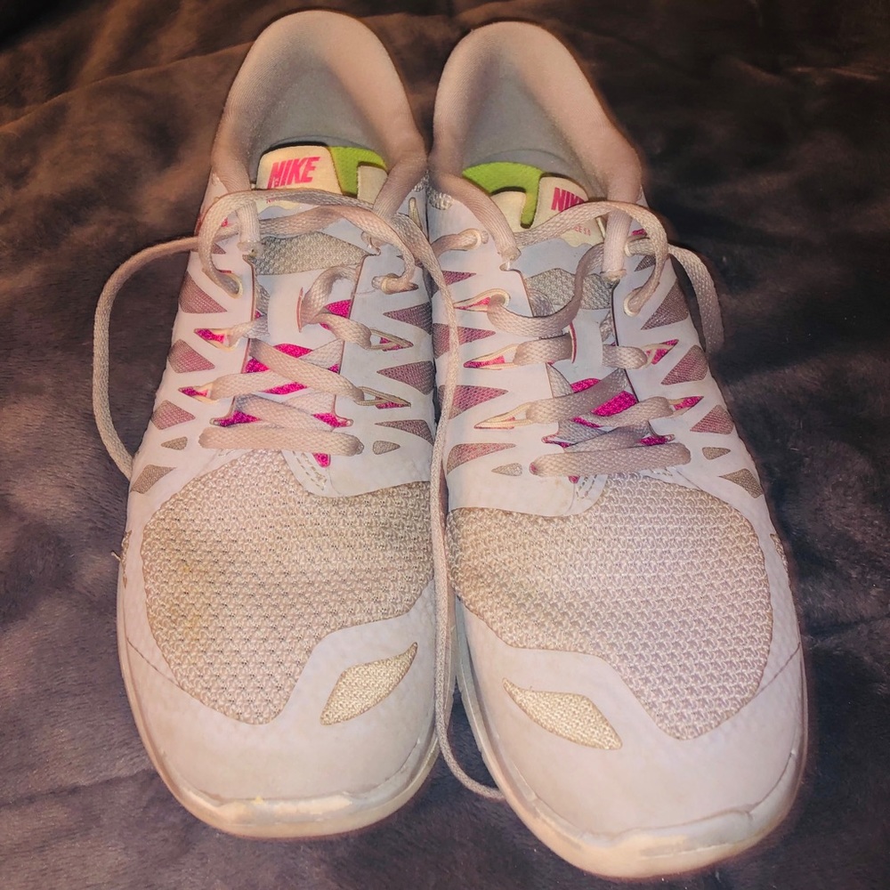 nike sneakers